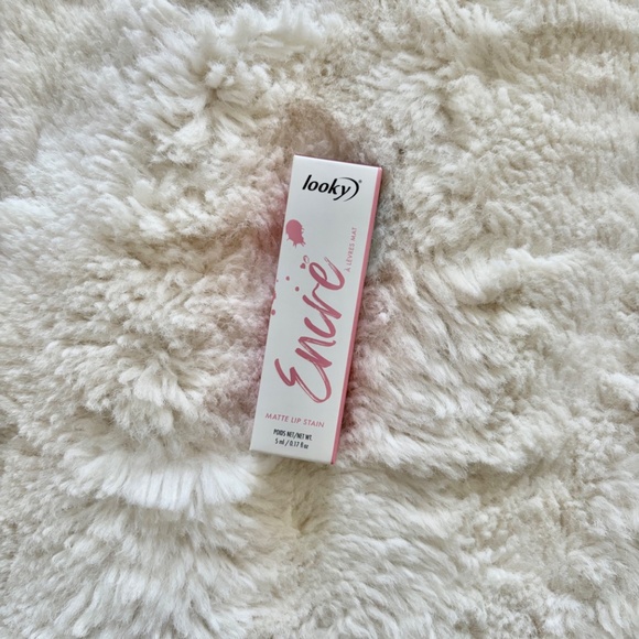 Looky Matte Lip Stain in Tapis Rouge - Picture 4 of 4